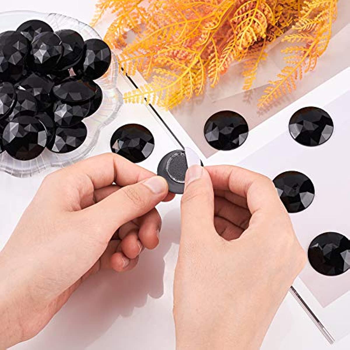 50Pcs 30mm Flat Back Round Acrylic Rhinestone Self-Adhesive Plastic Circle  Gems Stick On Jewels(Black) for Costume Making Cosplay Jewels Invitation